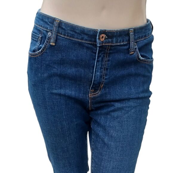 10211...Gap Wide leg Jeans Size 14R, 34" Waist 10" Rise 30" Inseam - Picture 1 of 6